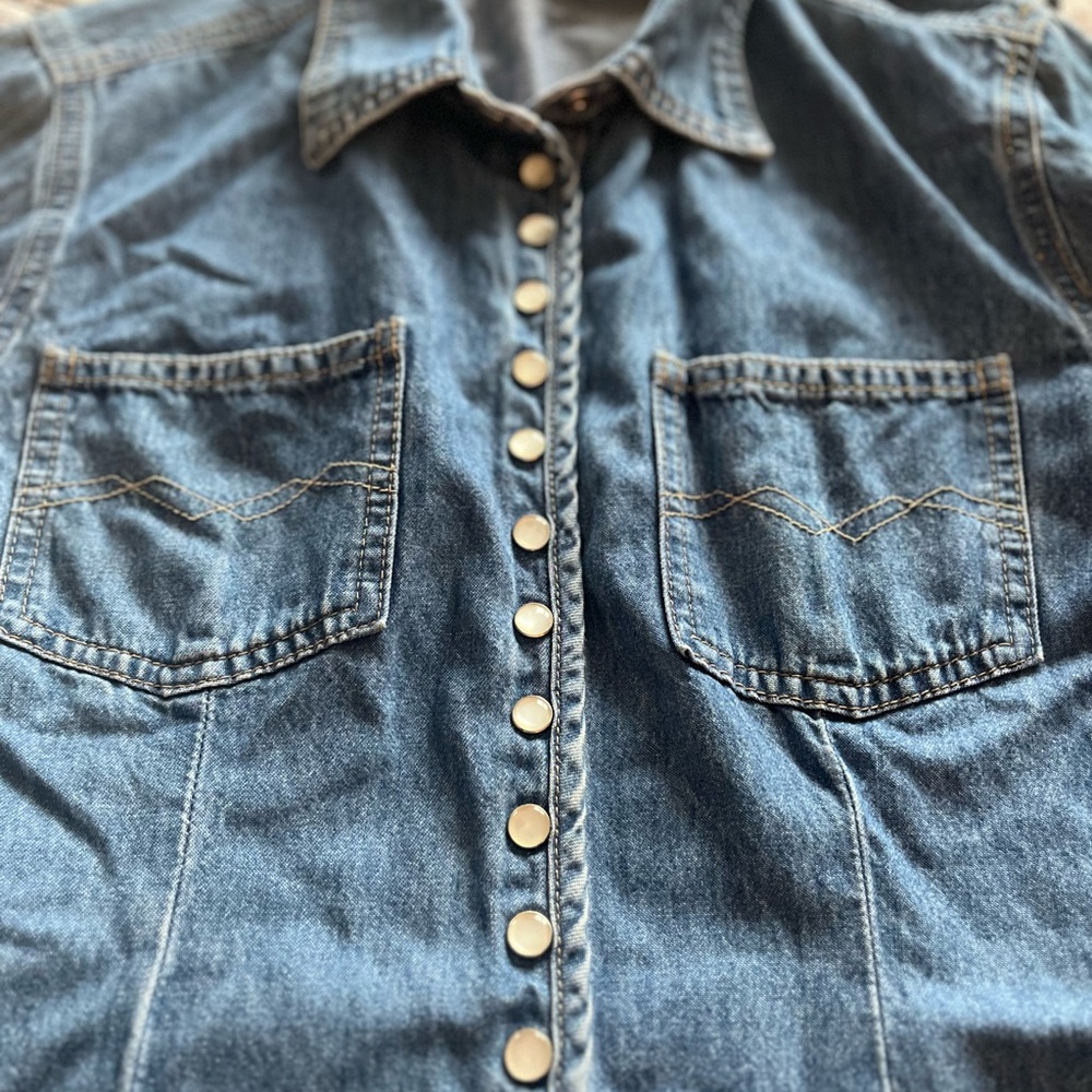 Classic Blue Denim Jacket / Button up / Long Sleeve, Vintage 100% Cotton - Med
